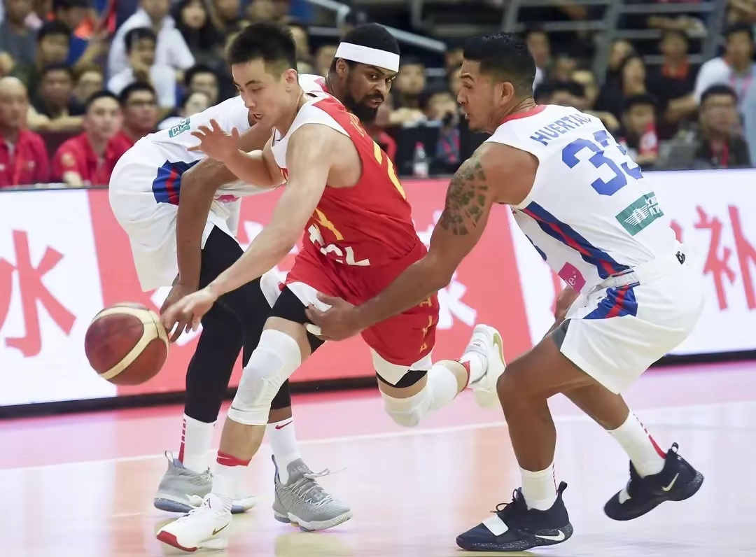 包含清晨皇家社会备战CBA常规赛，状态回暖细节曝光，更衣室稳定，年轻球员得到机会的词条